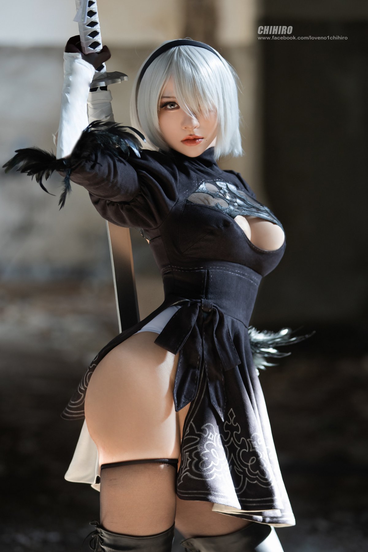 Косплей 2B в разных костюмах и белье из NieR Automata от Chihiro Chang
