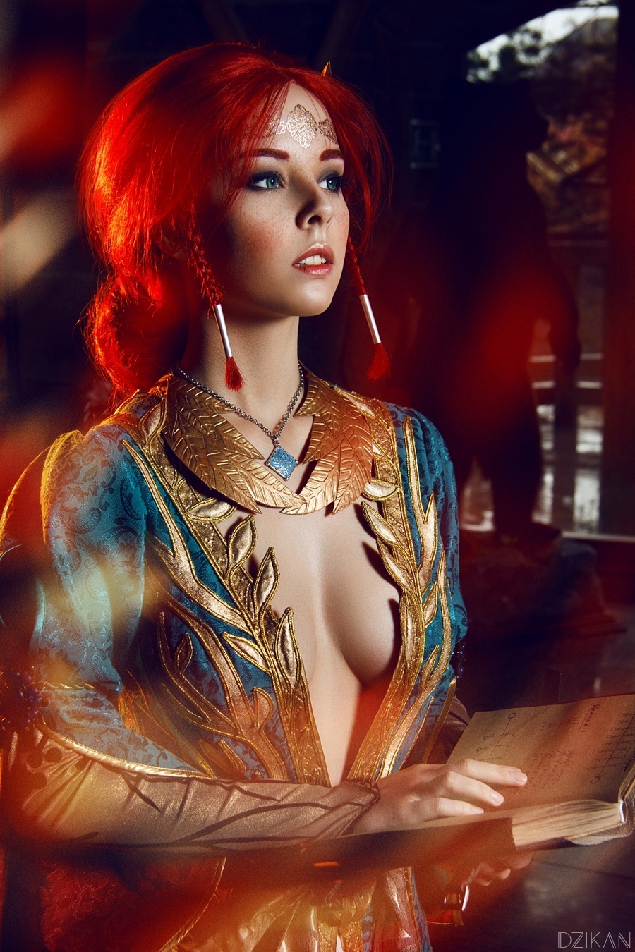 Косплей магички Triss Merigold из The Witcher 3: Wild Hunt от Helly Valentine