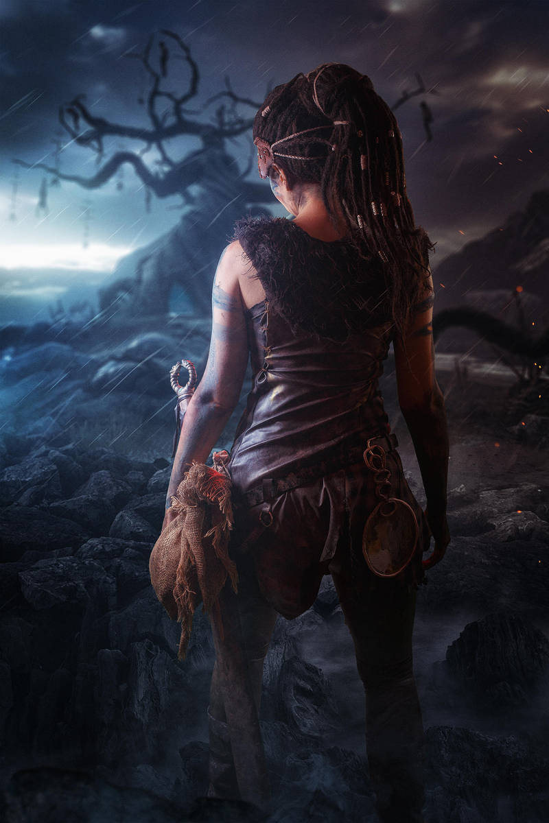 Косплей воительнице пикты Senua из Hellblade: Senua’s Sacrifice от Elena Samko