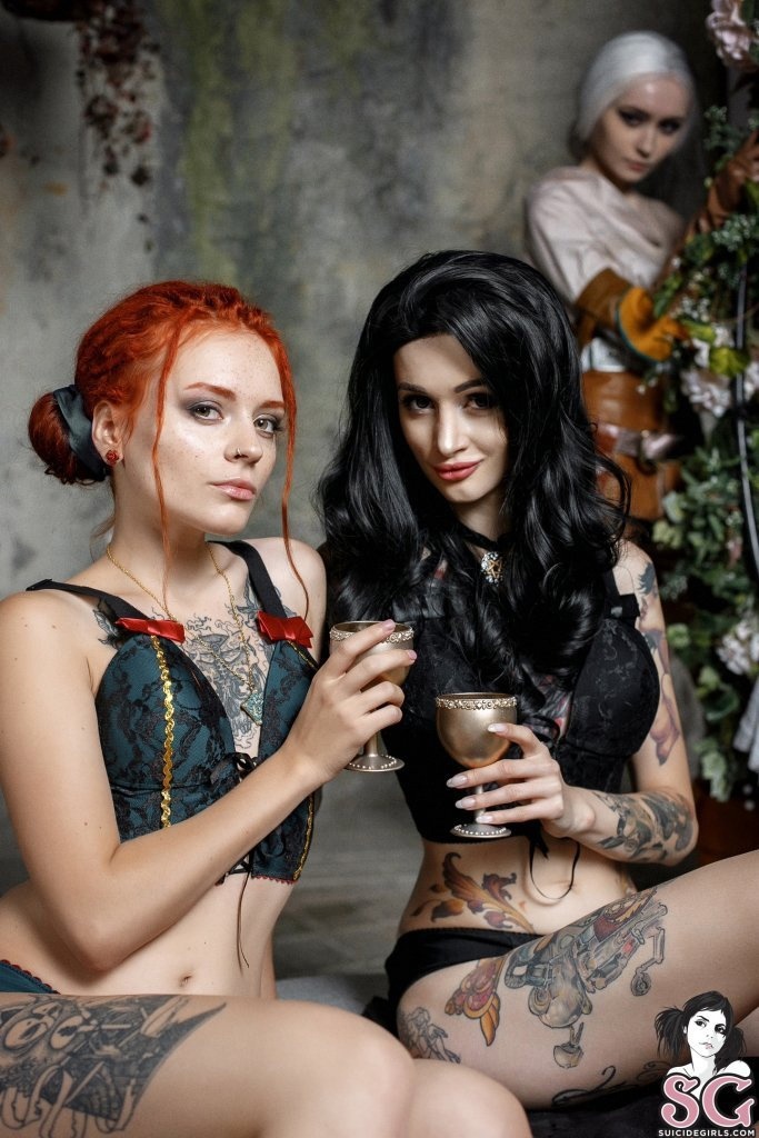 Косплей Yennefer & Cirilla & Triss Merigold из The Witcher 3 от Avrora & Zirael & Kaleria