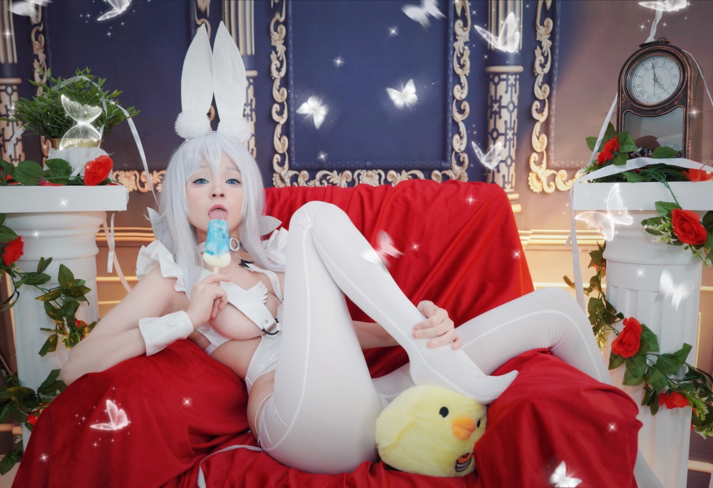 Косплей большого эсминца Le Malin в образе зайки из Azur Lane от Hidori Rose