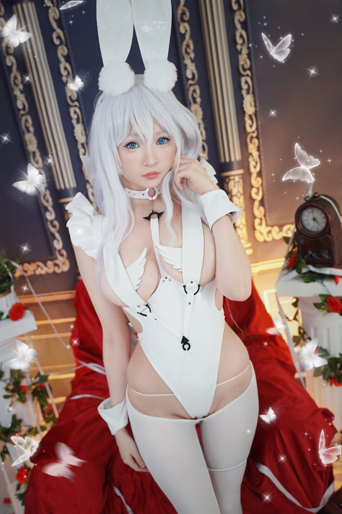 Косплей большого эсминца Le Malin в образе зайки из Azur Lane от Hidori Rose