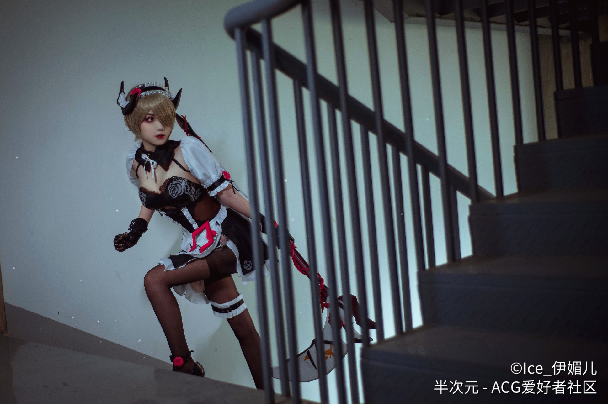 Косплей лейтенантки Бессмертных Клинков Rita Rossweisse из Honkai Impact 3rd от Ice_Emily