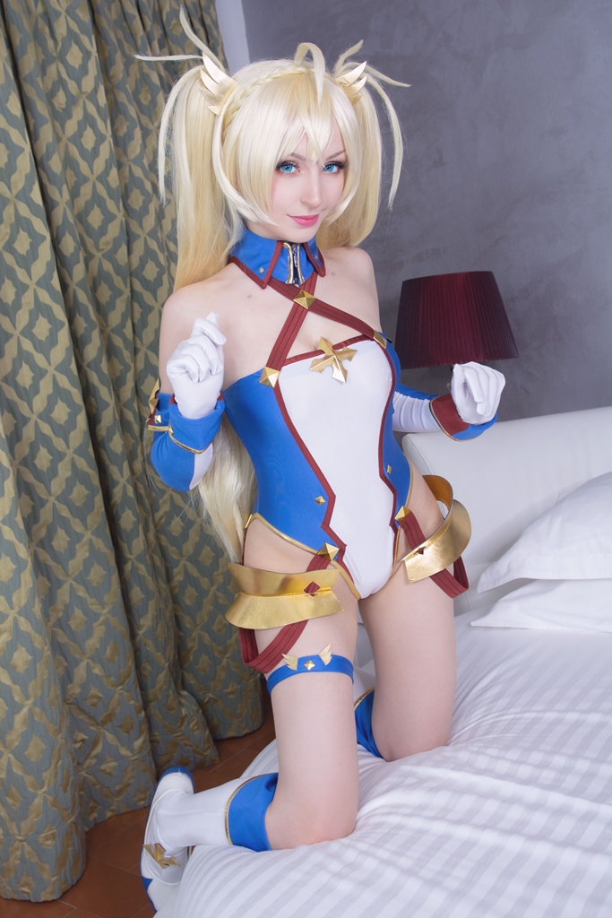 Косплей слуга клана лансер Bradamante из FateGrand Order от ShiroKitsune