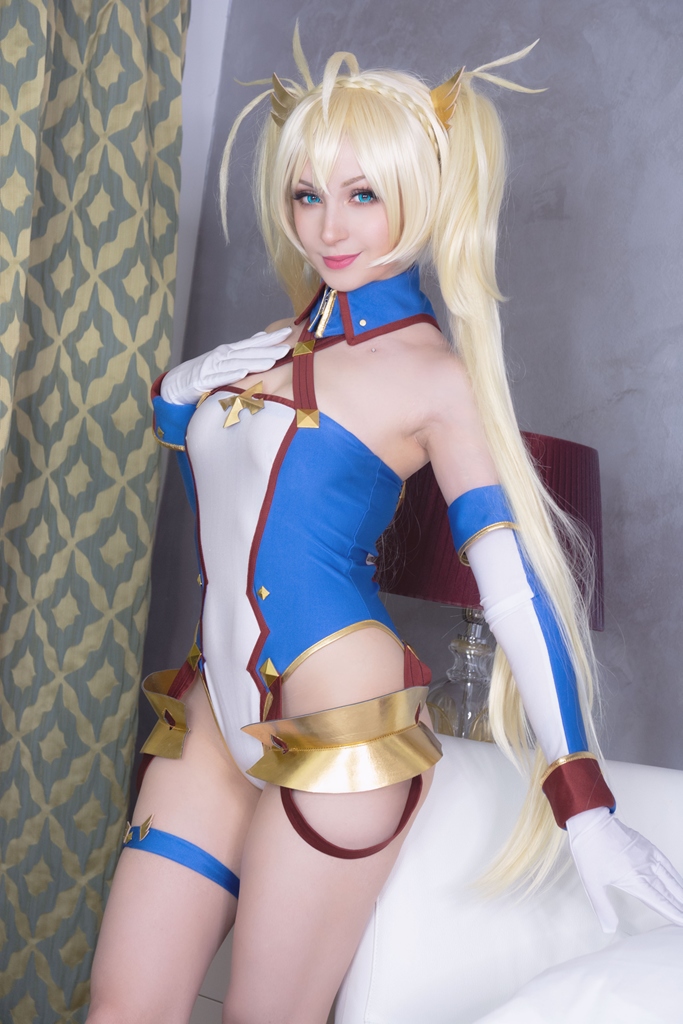 Косплей слуга клана лансер Bradamante из FateGrand Order от ShiroKitsune