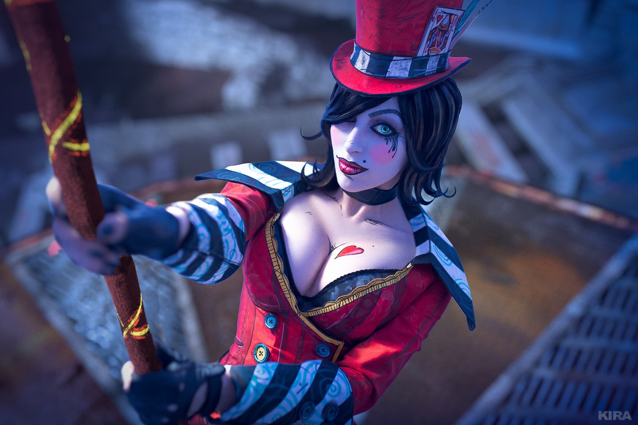 Косплей Mad Moxxi из серии игр Borderlands от Daria Rooz