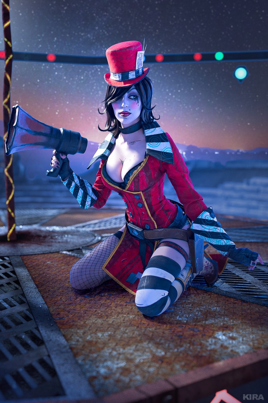 Косплей Mad Moxxi из серии игр Borderlands от Daria Rooz