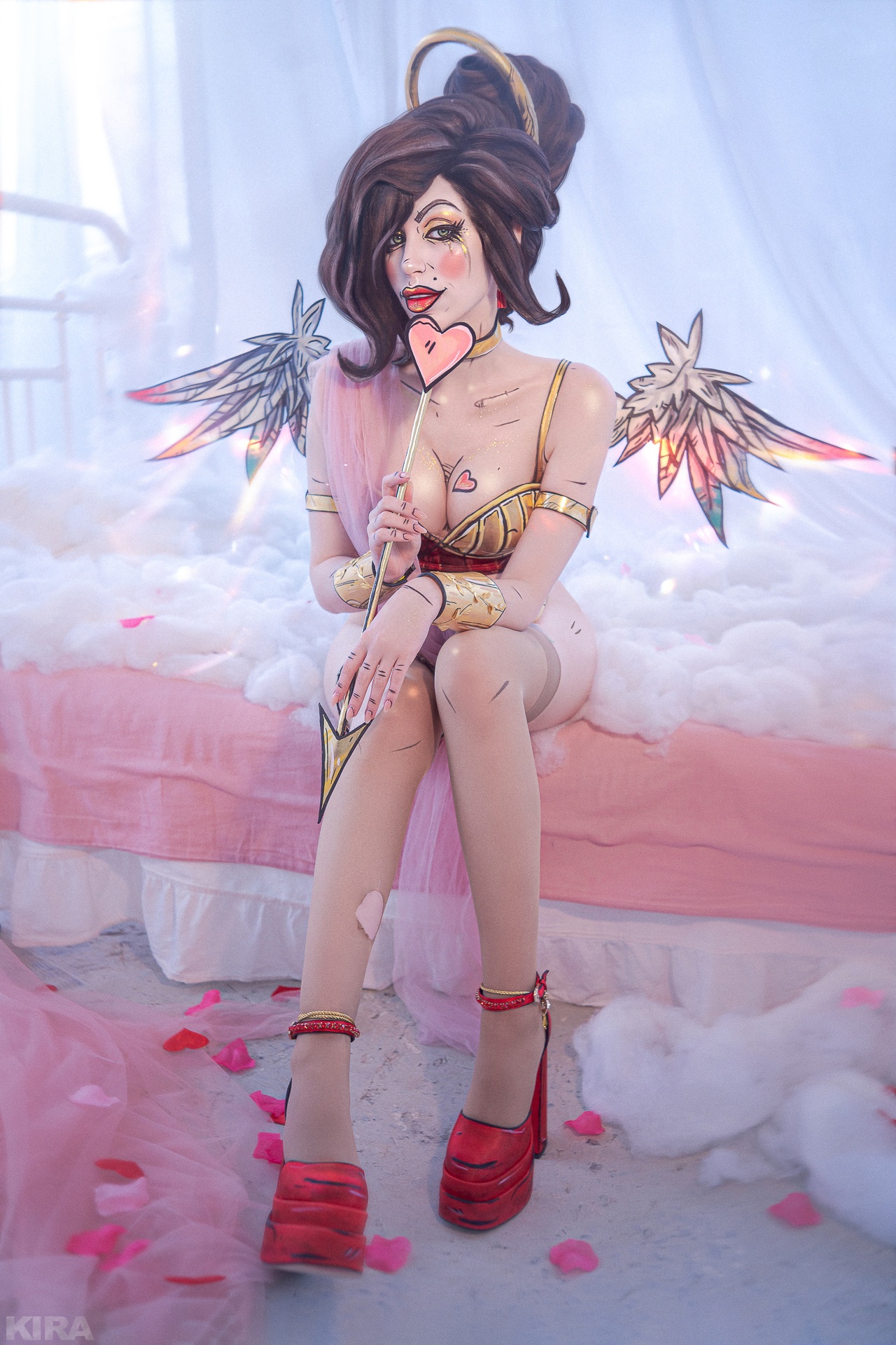 Косплей Mad Moxxi из серии игр Borderlands от Daria Rooz