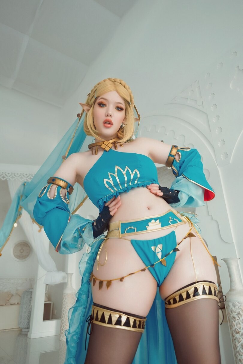 Косплей не беспомощной Princess Zelda из игр серии The Legend of Zelda от Lada Lyumos