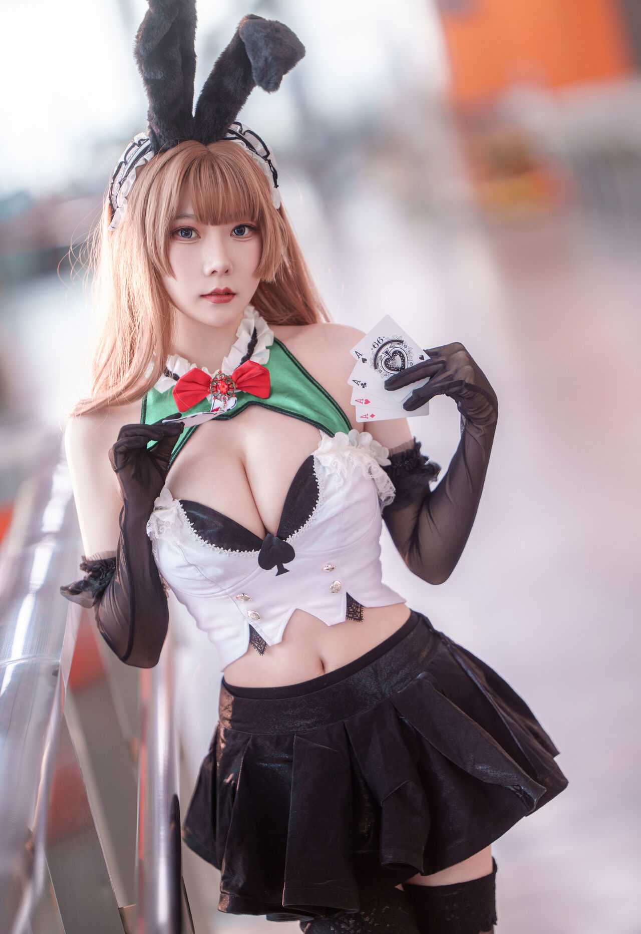 Косплей лёгкого крейсера Monica из Azur Lane