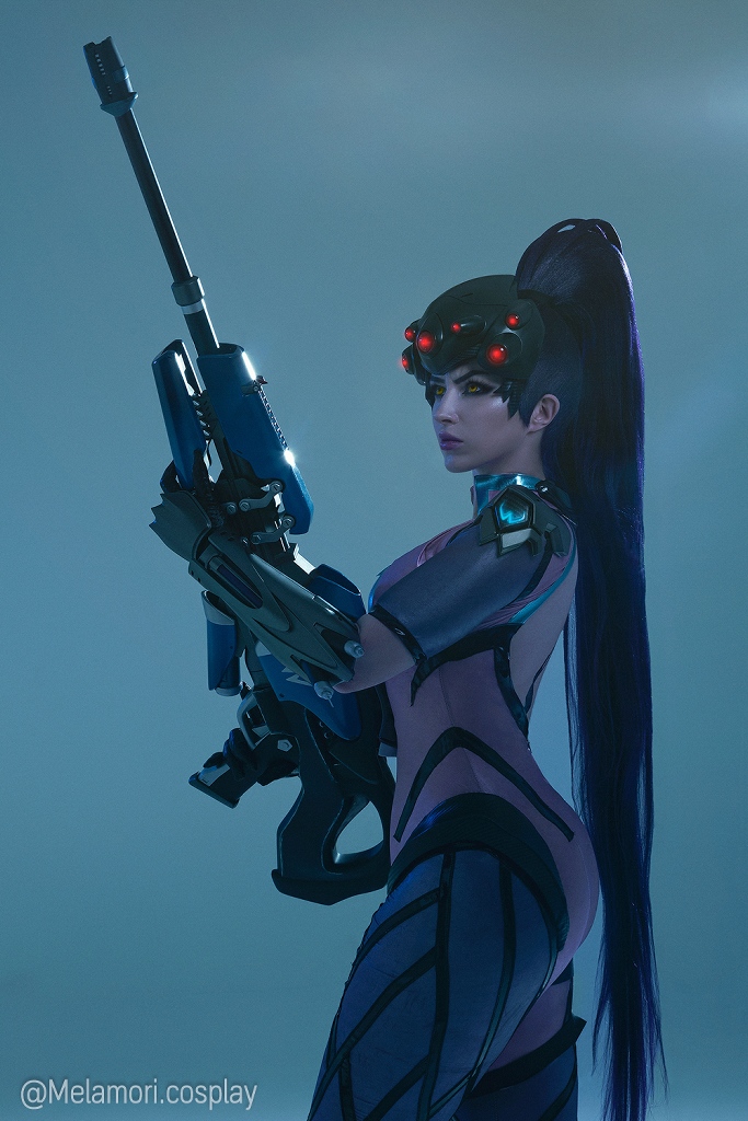 Косплей архетипичной снайперши Widowmaker из Overwatch от Lady Melamori 4