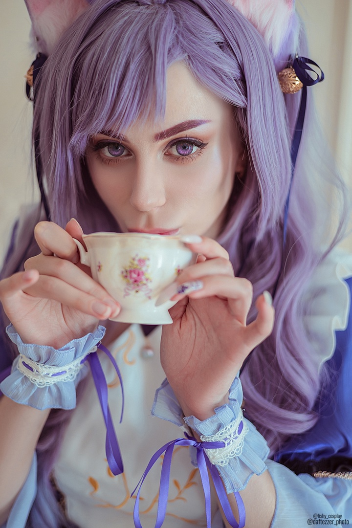Косплей скептики Keqing из Genshin Impact от Fishy Cosplay 2