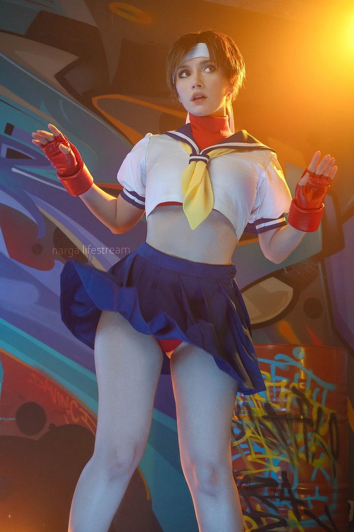 Косплей боевой Cammy White и Sakura из серии файтингов Street Fighter от Lady Melamori и Narga Aoki 8