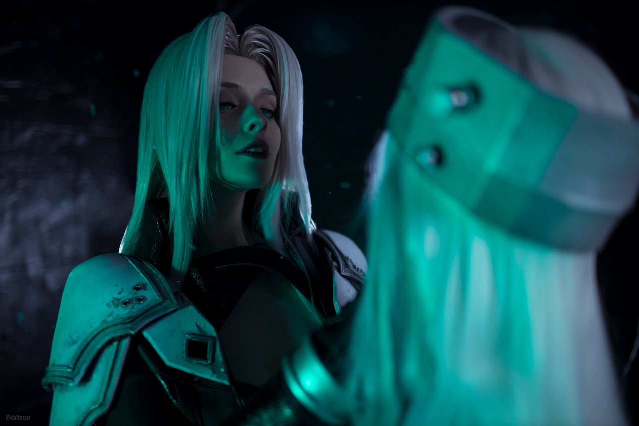 Косплей фем версии Sephiroth из культовой Final Fantasy Vii от Zuza Cosplay 8