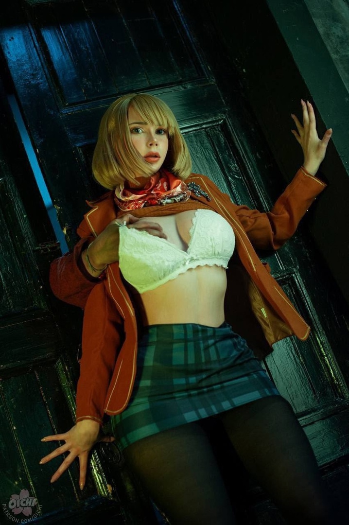Косплей Ashley Graham из Resident Evil 4 Remake от Oichi 3