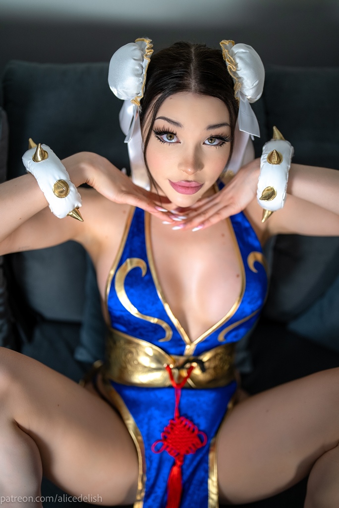 Косплей центральной героини Chun Li из серии игр Street Fighter от Alice Delish 11