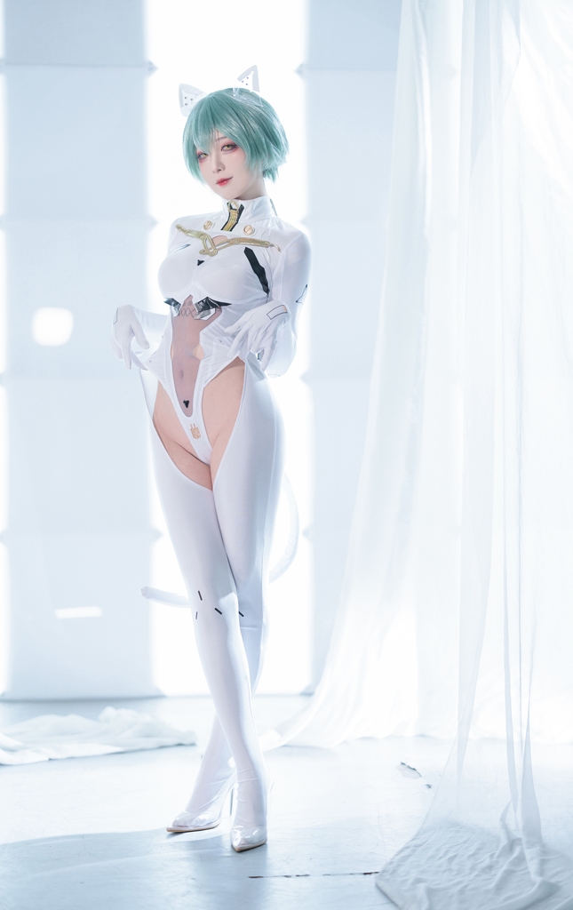 Косплей Admiral Nakhimov из Azur Lane от Dollyfj 6