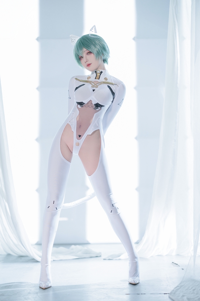 Косплей Admiral Nakhimov из Azur Lane от Dollyfj 7