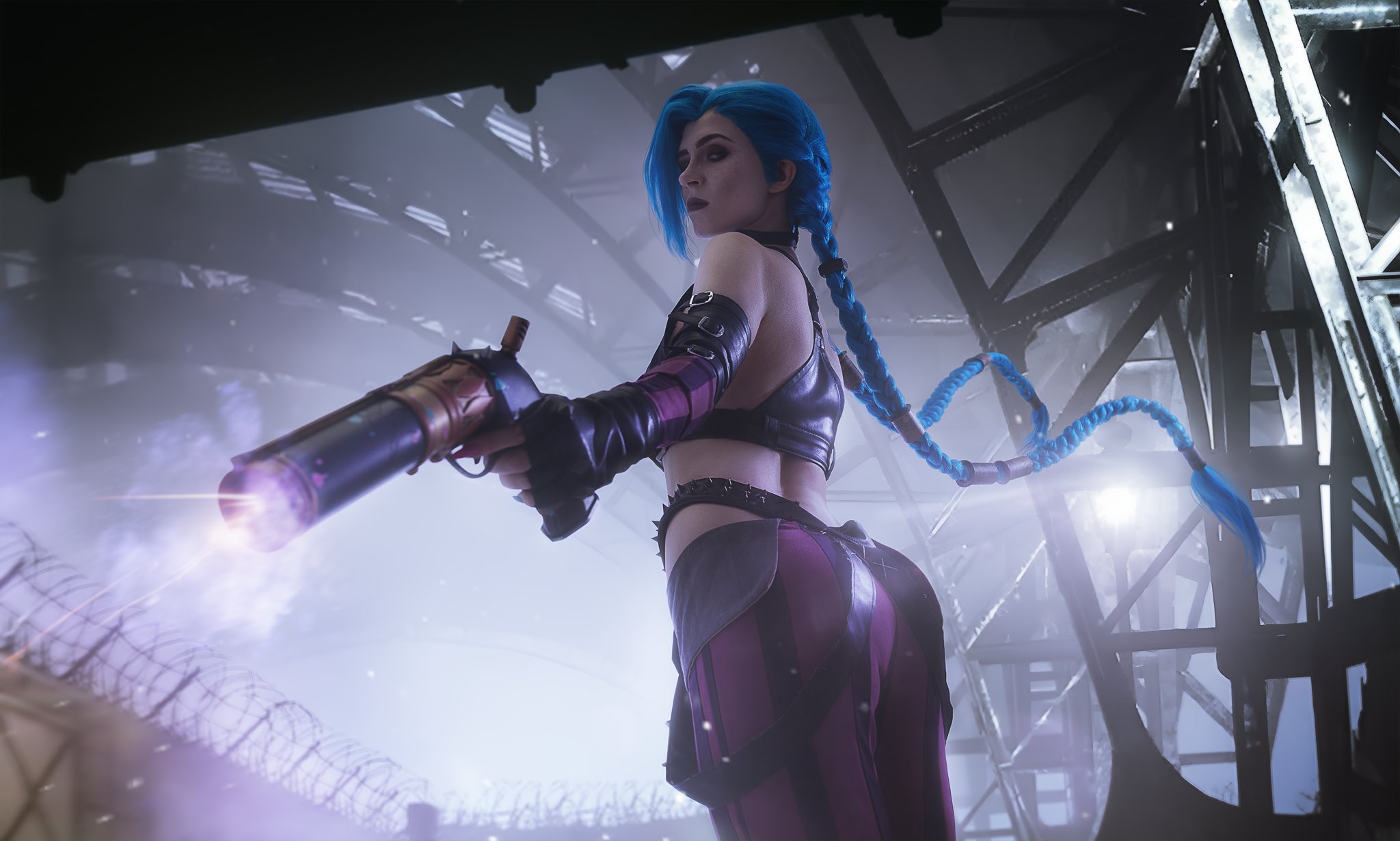 Косплей Jinx из Arcane League Of Legends от Mik Allen 3